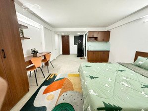 căn hộ studio rộng 30m2 phòng đẹp full nội thất máy giặt riêng free dịch vụ