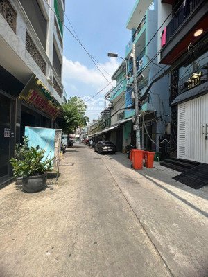 nhà hxh 7m đường hậu giang, quận 6 chỉ tầm 86 triệu/m2 phải nhanh mới kịp