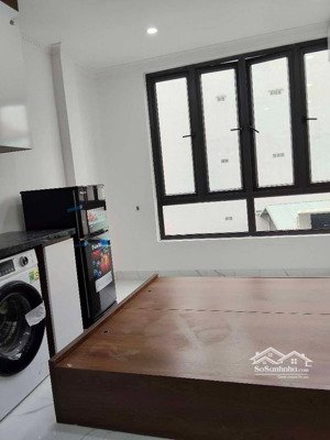 hồ tùng mậu, lô góc 3 thoáng, 47m2, 6t, thang máy, full nội thất, dt 600tr/ năm