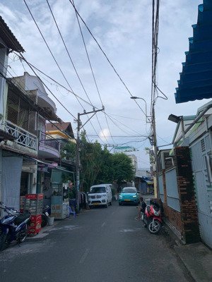 bán 8 nền thổ cư hẻm 6m sát mặt tiền tỉnh lộ 10 q.bt