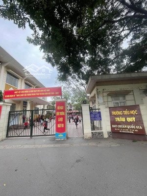 115m đất bán tại trâu quỳ, ngõ thông kinh doanh, full thổ cư, gần học viện nông nghiệp