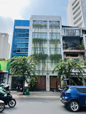 xuất cảnh bán gấp - bán nhà đinh tiên hoàng 104.9m² 5 tầng - 35.5 tỷ