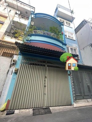 nhà huỳnh thiện lộc hẻm 8m . nhà 3 tầng. 3pn.2wc - trung tâm tân phú - 36m- 4.2x9m - giá 5.8 tỷ