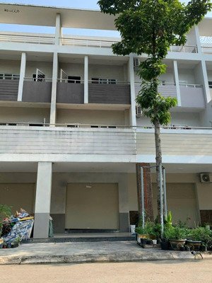 nhà 2 mặt tiền khu china sầm uất 115m2 giá 7,6 tỷ, trung tâm tp mới bình dương