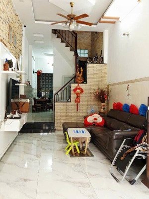 gần vòng xoay phú lâm quận 6, nhà 3 tầng btct, 63m2, hẻm xe tải 8m, khu dân trí cao, nhỉnh 7 tỷ tl