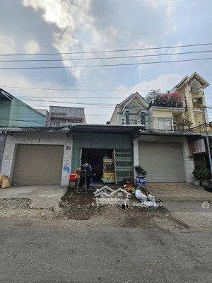 nhà mặt tiền nguyễn thị chạy, cách tttm vincom chỉ 5p. dt: 89.3m2 (4x 22.5m). đường 7m. giá: 4 tỷ