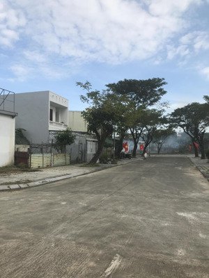 bán đất kèm xưởng 2 mặt tiền golden hills khu a - vị trí đắc địa - sẵn dòng tiền