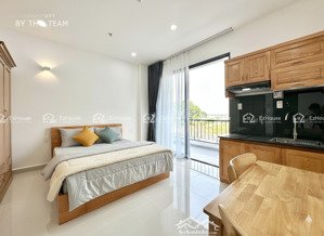 cho thuê phòng studio ban công thoáng mát full nột thất hiện đại mới100%gần sân bay tân sơn nhất,tb