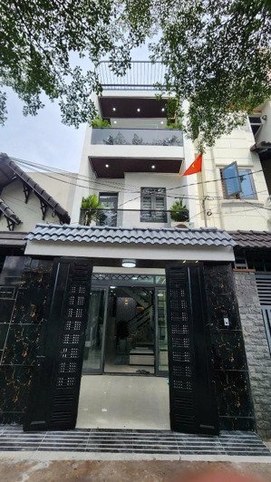 đầu năm mới bán ngay căn lương thế vinh tân phú, chốt hạ giá còn 2tỷ 550, hợp đồng thuê 18tr + hxh