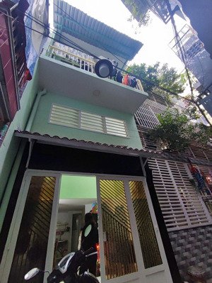 nhà 3 tầng sư vạn hạnh q10 chỉ nhỉnh 4tỷ