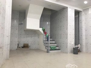 nhà 3 tầng trần bình trọng q5 dòng tiền thuê 20tr nhỉnh 5tỷ