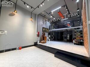 25 triệu - CHO THUÊ NHÀ CĂN GÓC 3 TẦNG MẶT TIỀN ĐƯỜNG NGUYỄN VIỆT HỒNG