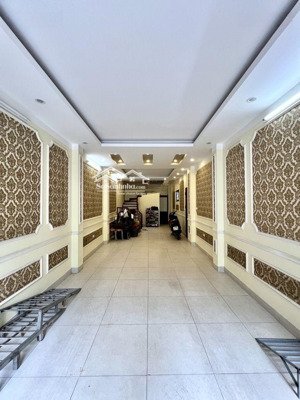 bán nhà phân lô lê trọng tấn, hoàng văn thái - lô góc - gara ô tô - 60m x 5 tầng - ô tô tránh nhau