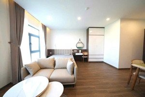 biệt thự liền kề thạch bàn long biên 4 tầng thang máy full nội thất có sân để xe rộng rãi 38 tỷ