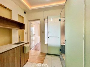 siêu phẩm studio ban công tách bếp-full nội thất sát cầu chánh hưng, cầu nguyễn tri phương