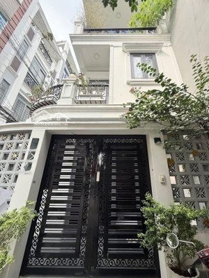 bán nhà đẹp hxh huỳnh văn bánh phú nhuận-52m(5.2x10)-giá 9.6tỷ(tl)