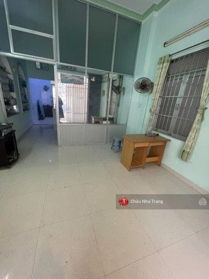 bán nhà hẻm lương thế vinh, cách biển chỉ 5p- dt: 61,2m2 giá 3ty7