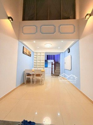 nhà ở gia đình 5 tầng - nguyễn đình chiểu gần cmt8 - hẻm thông 4m - công trường dân chủ (ngã 6) q3