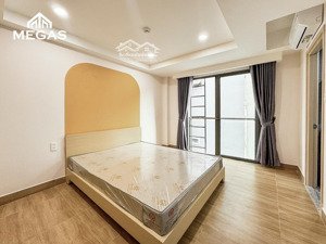 căn hộ cao cấp - rộng 50m2 - ban công - full nội thất - ngay phạm văn đồng - nhà mới 100%.