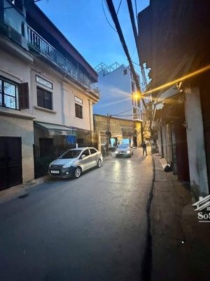 bán nhà mp yên lạc hai bà trưng dt 111m x 3t x mt 6,2m giá 54 tỷ có thương lượng