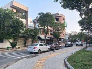 đầu tư đỉnh, hàng hiếm sơn trà, mặt tiền trương định ngay biển, sổ vuông giá chỉ 8.75 tỷ.