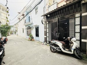 hxh 7 chỗ - bùi quang là - p12 gv - cạnh tân bình - 41m (3.3x12.5) - 3 tầng btct - 4 pn 3 wc