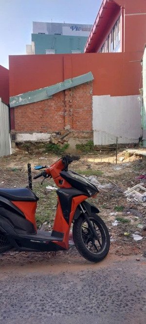 lô đất đẹp vuông vức ô tô đỗ cửa ngay trung tâm đô thị hải châu đà nẵng 50,3m2 giá chỉ 4.x tỷ