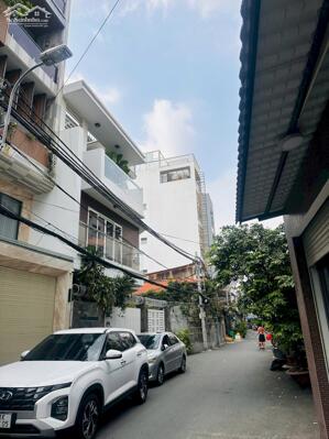 Bán Gấp Nhà HXH Q8 Gần Cầu Chữ Y, 4 Tầng, Ngang 4.5m, 58m2, Giá Tốt 7.1 Tỷ TL