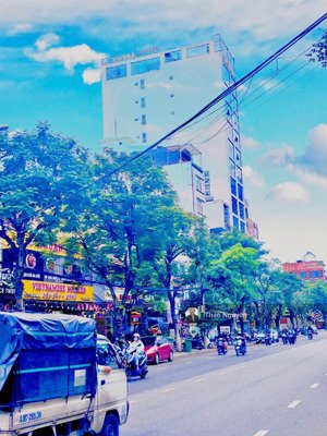 hàng hiếm 3 lô mặt tiền đường hồ nghinh 340m2 xây dựng cao tầng giá đầu tư chỉ 255tr/m2