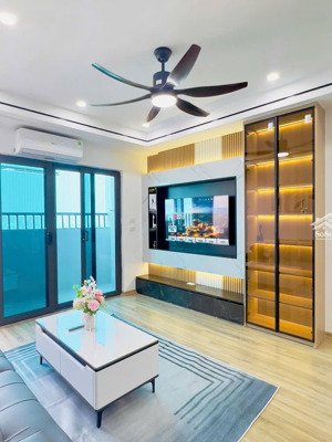 hót quá căn hộ cc 3pn, 2vs, 76m2 tại hh1b linh đàm, 4,6 tỷ, nhiều tiện ích, view đẹp căn góc.