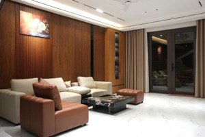 giá ngon - bán nhà 3 tầng mặt tiền thanh long - nội thất xịn sò