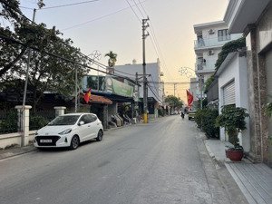 100m2 đất mặt đường lũng đông - ngang 5m - tây tứ trạch