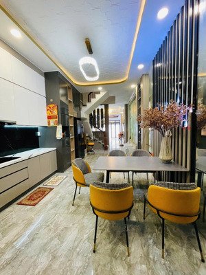 nhà mới đẹp mặt tiền đường số 85 p. tân quy