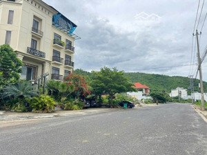 bán đất biệt thự mặt tiền đường triệu quang phục - hòn xện