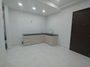 bán căn 1pn - 50m2 - giá 1,8 tỷ, nhà hiện trạng như mới, sẵn sổ công chứng được ngay