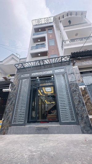 bán căn nha phố hiệp thành đường thông 4 tầng xe hơi vi vu nhỉnh 6ty full nội thất