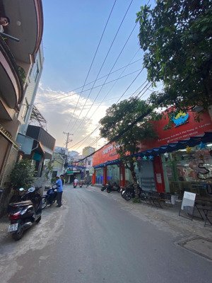 bán nhà mặt tiền hoàng xuân nhị (4.2x19.4m) 1 lầu giá 8.5 tỷ quận tân phú