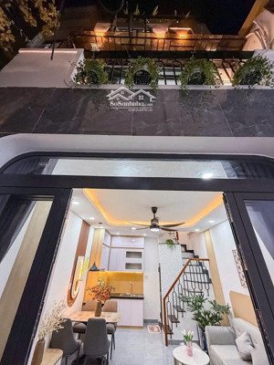 siêu phẩm chân dài - ngay cuối phan xích long phú nhuận - 25m2 (4x6.5) - 4 tầng - 3pn - 94m2 sàn