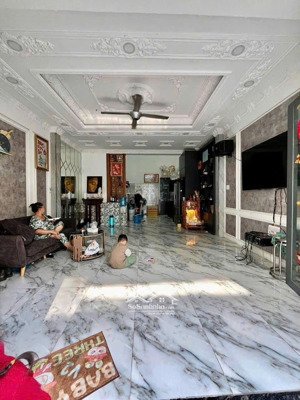 cơ hội đầu tư giá ngộp căn tô hiệu giá 3 tỷ khu dân cư dòng tiền cho thuê tốt kdc thanh khoản tốt