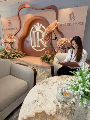 cần bán ch11 căn hộ 1.5 ngủ đẹp hiếm tại rose residence - diện tích đẹp, dễ cho thu