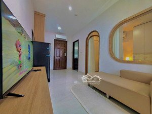 bán toà nhà mt d5 p25 q bt hđt: 250 triệu/ tháng dt: 10x23m cn: 230m2 kc:hầm + 6t giá bán: 62 tỷ