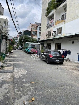 bán nhà hxh ngủ nhà 4 tầng 4pn giá mềm nhà mới đẹp dọn vào đón tết luôn ạ