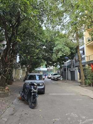 nhờ mg không bán được tôi chính chủ tự bán nhà tt18 văn quán số 52 84m2 5 tầng đẹp