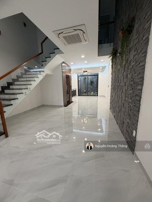 cho thuê vp mới 100%, mt lê hữu kiều, dtsd 350m2 giá 60tr/th khu thạnh mỹ lợi q. 2, lh 