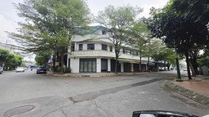 căn góc 2 mặt tiền vip giá tốt khu tthc dĩ an vị trí kinh doanh văn phòng- cafe, căn hộ dịcg vụ