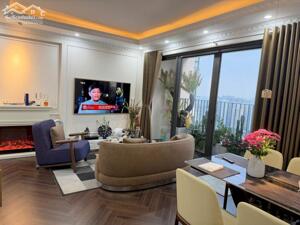 DCapitale C6 – Căn 3 ngủ 85m², view hồ hiếm của dự án