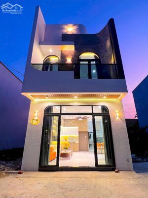 nhà bán trệt lầu mới hoàn công, lô ô tô, hẻm 311 nguyễn văn cừ, tp cần thơ