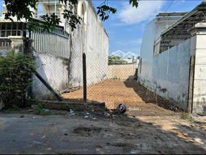 chủ kẹt tiền cần bán lô đất 100m2 giá 720 triệu đ.lê thị sắc gần chợ tân phú trung, sổ hồng riêng