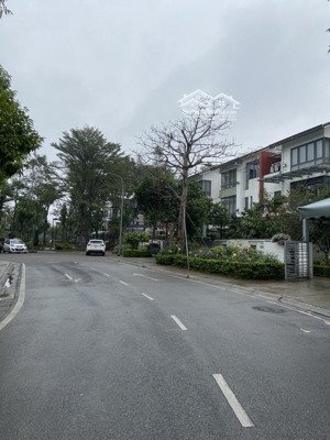 bán nhà mặt phố nguyễn đức cành nhà lô góc 3 mặt thoáng sáng 57 m giá 42 tỷ