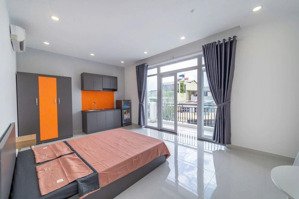 cho thuê chdv 35m2 full nội thất có ban công ở nguyễn văn đậu q. phú nhuận gần ngã tư phú nhuận
